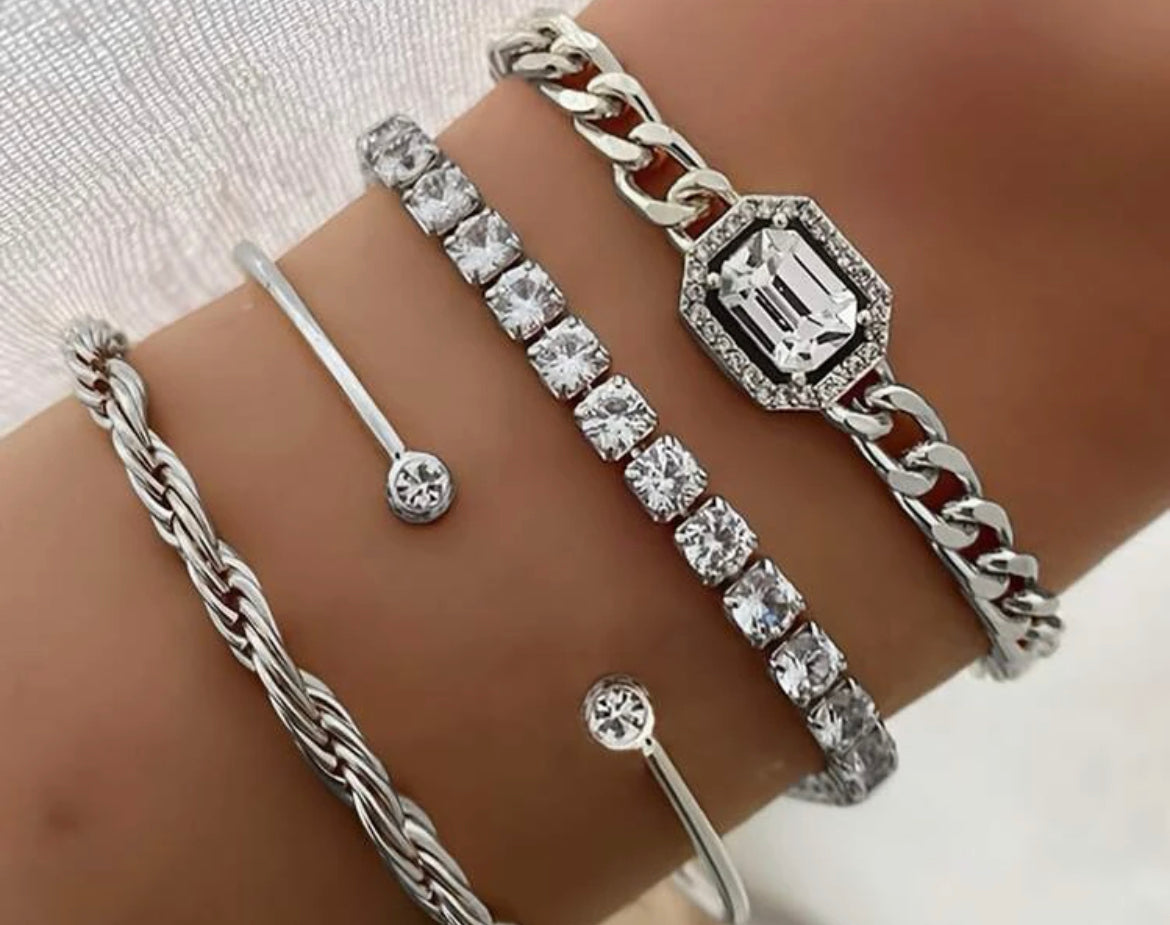 4pcs Rhinestone Decor Bracelet